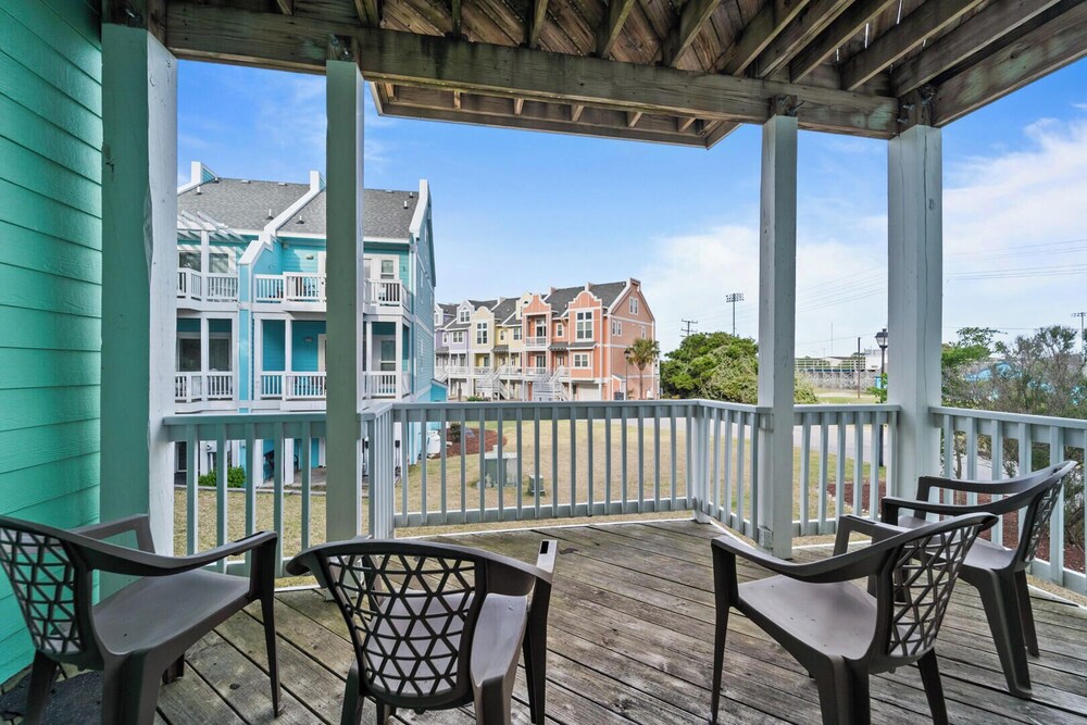 Cambridge Cove by KEES Vacations