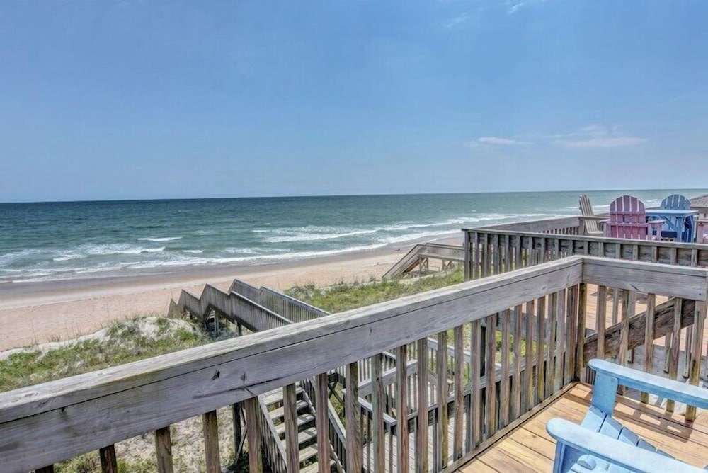 The Salty Spot by Topsail Realty