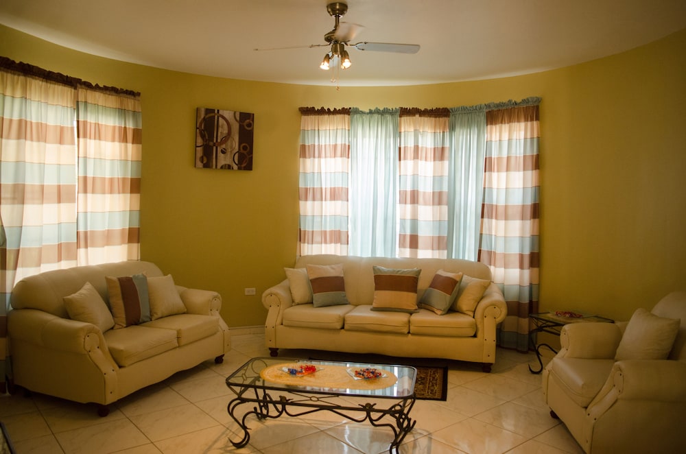 Tiana Estate