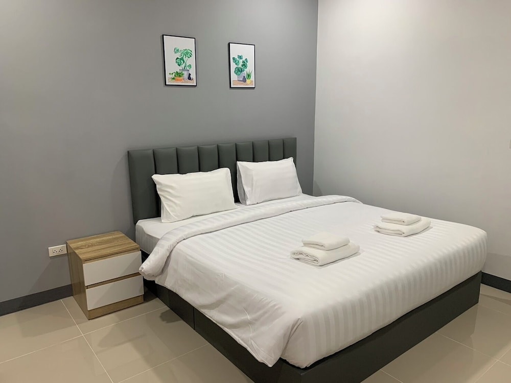 U-sabai Place