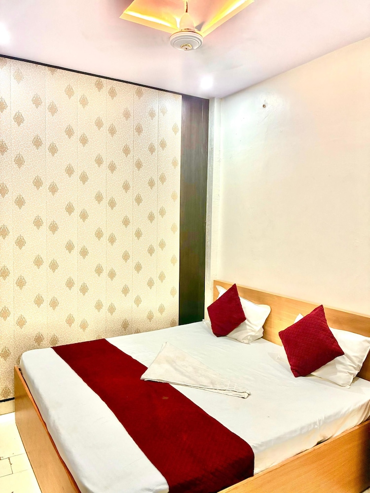Kashi vishveshwar homestay