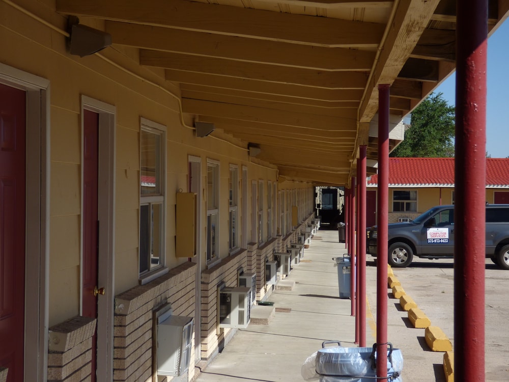 Carrizozo Inn