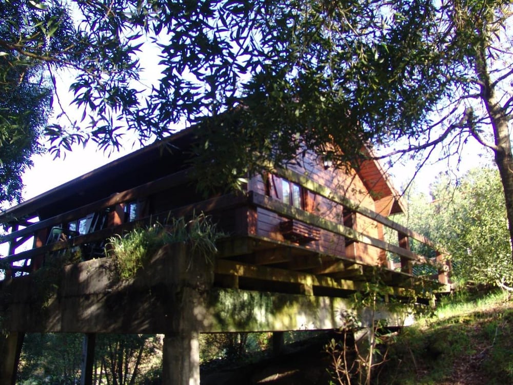 Stunning Rustic House River View