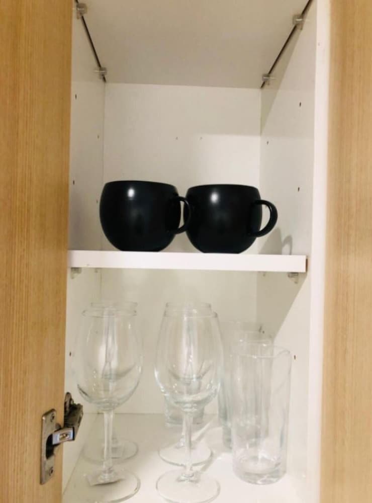 1 br apt Near Spark Arena - Free Wifi With Pool and Gym - Image 4