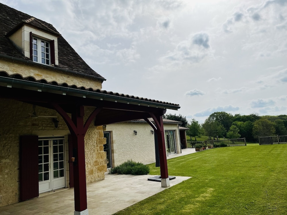 Les Gites du Château Mont D'onel