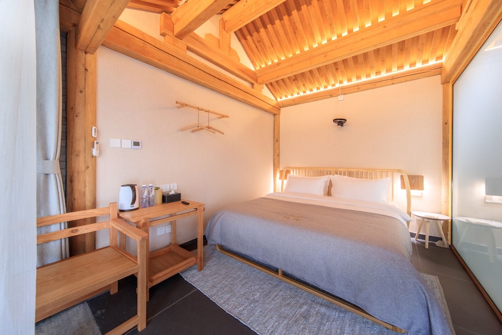 Isvara Flowing Ocean Guesthouse