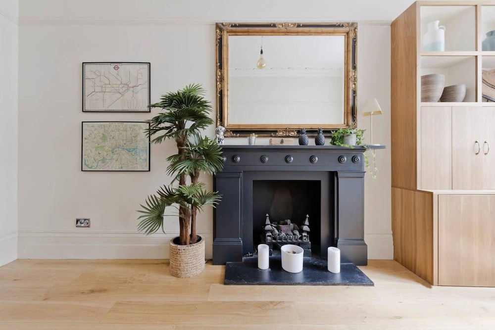 2-bed Apartment in Paddington Near Hyde Park