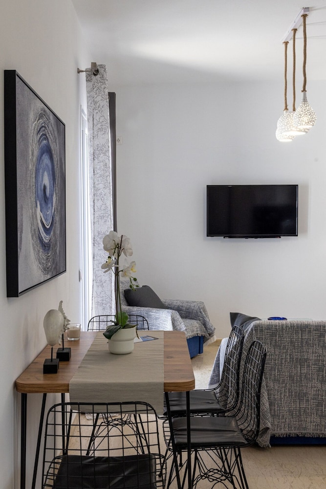 Zen Beach House in Tinos 1