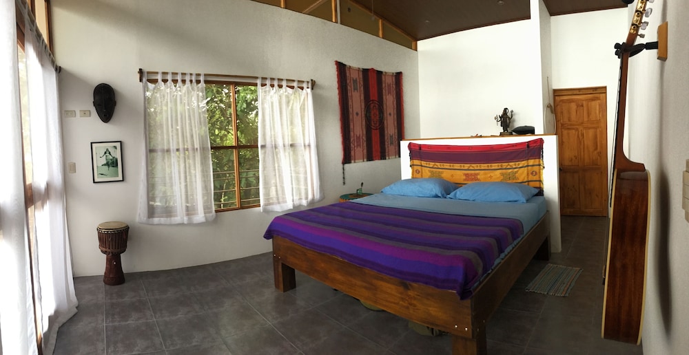 Casa Nautika Guest House view 4