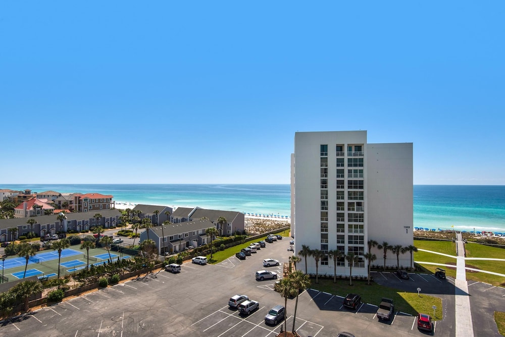 Shoreline Towers 3094