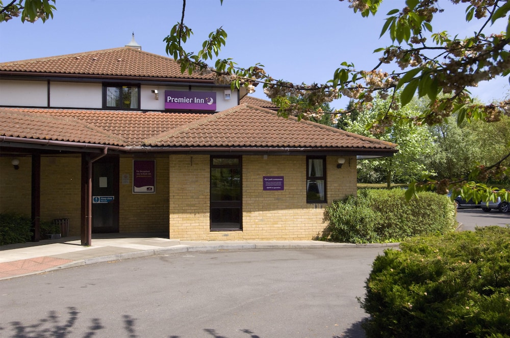 Premier Inn Peterborough - Ferry Meadows