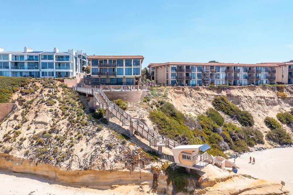 Ocean Facing Condo in Solana