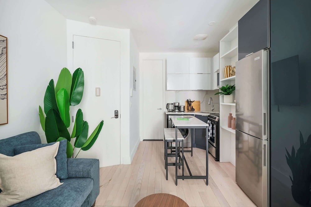 317 UES Apartments