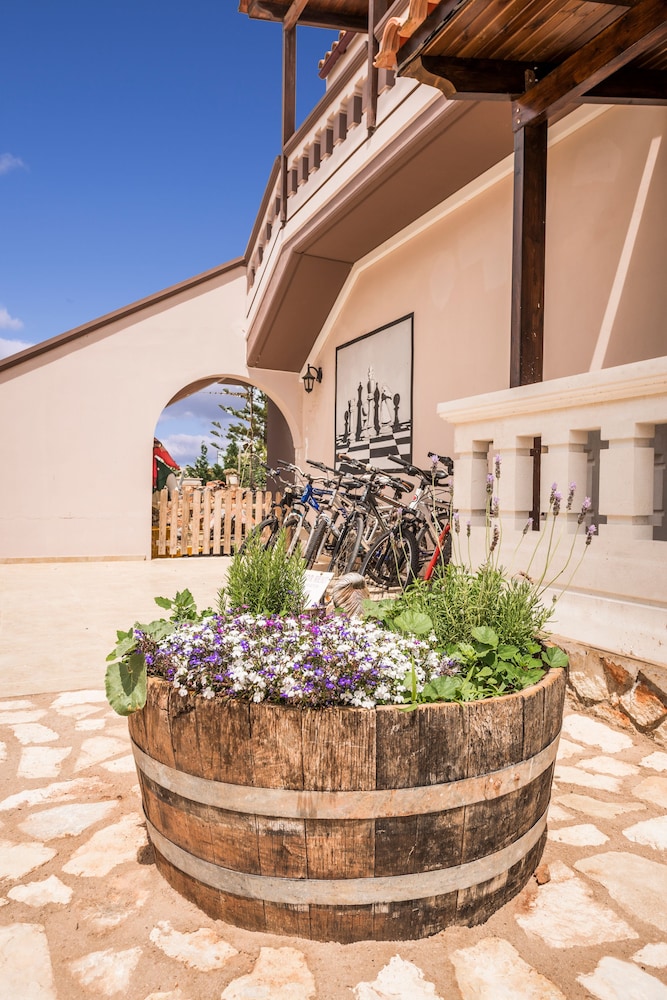 Areti Suites Chania