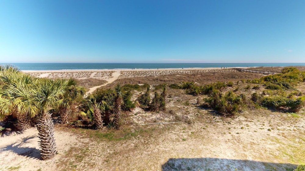 Ocean Song 2 by Tybee Vacation Rentals