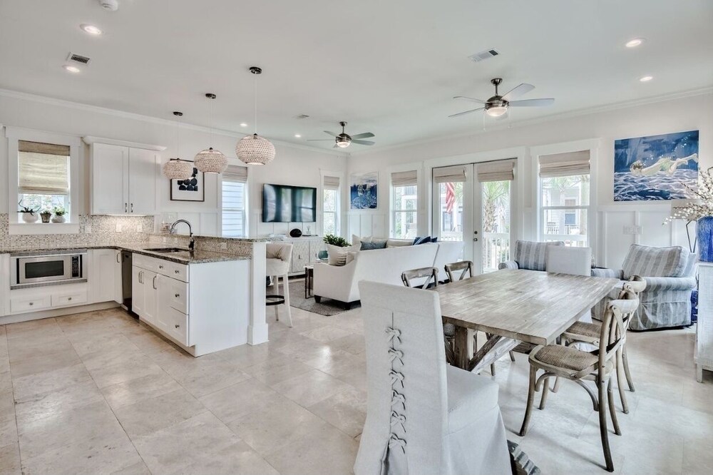 Green Wave by Southern Vacation Rentals view 4