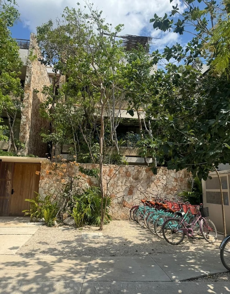 TEVA TULUM
