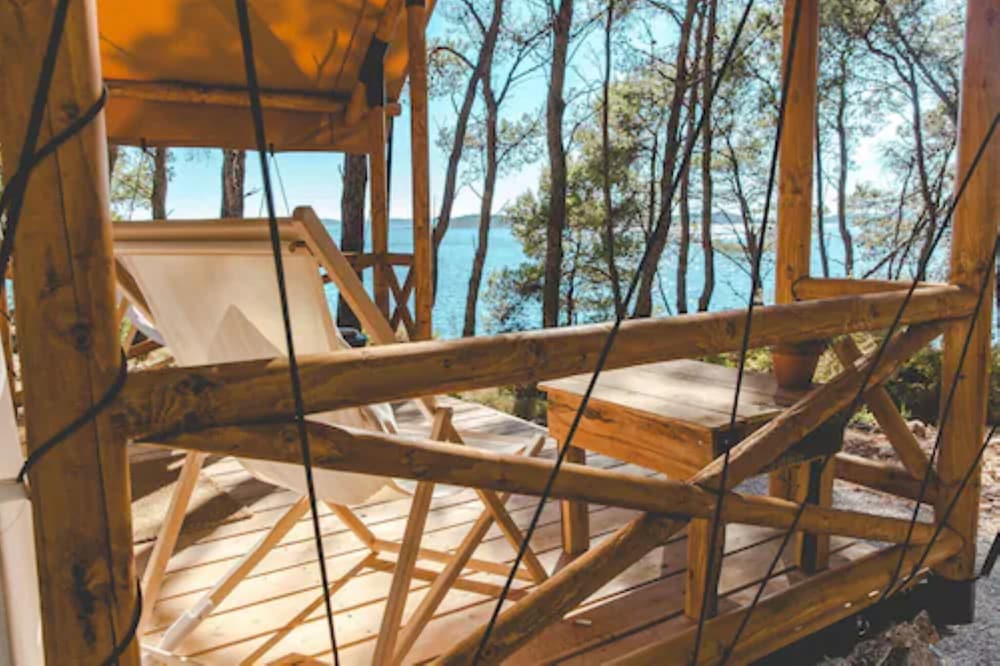 Obonjan Island Resort (film set of Virgin Island show)