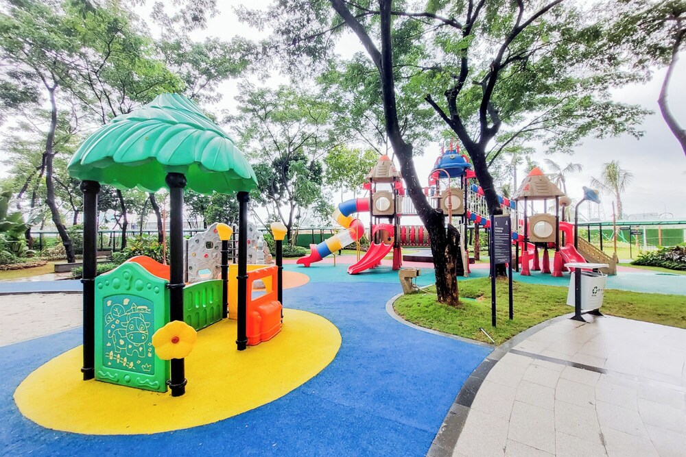 Cozy 2Br With Extra Room At Sky House Bsd Apartment