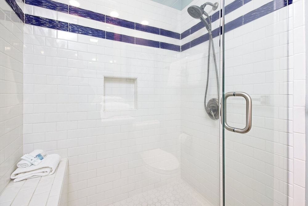 Romar House by Southern Vacation Rentals