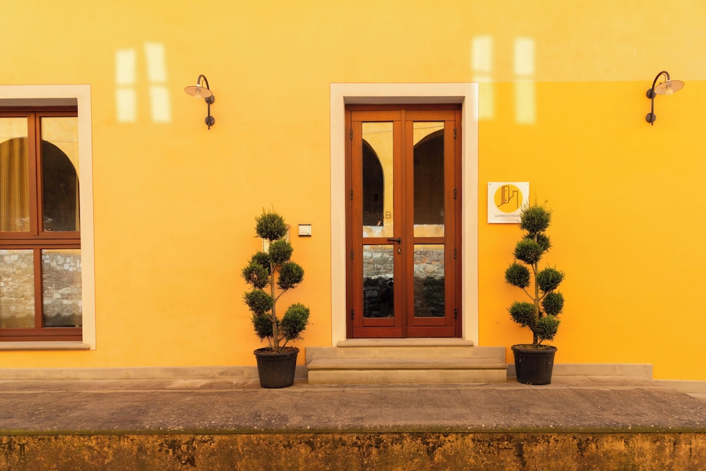 LA ROCCA RELAIS