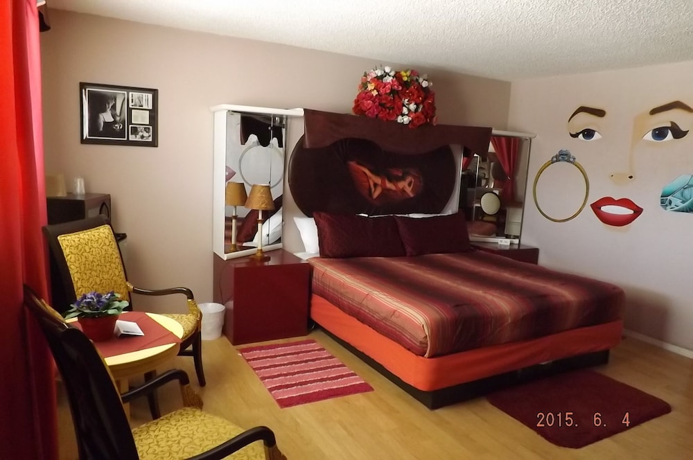 Stagecoach 66 Motel