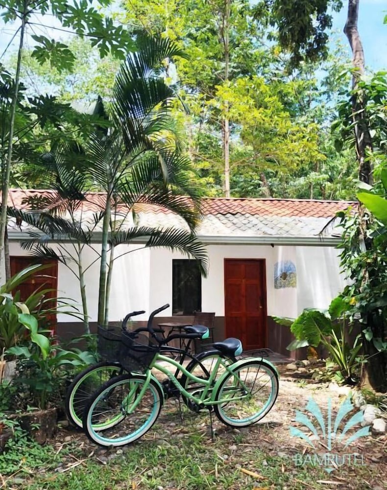 Hotel Bambutel - Image 1