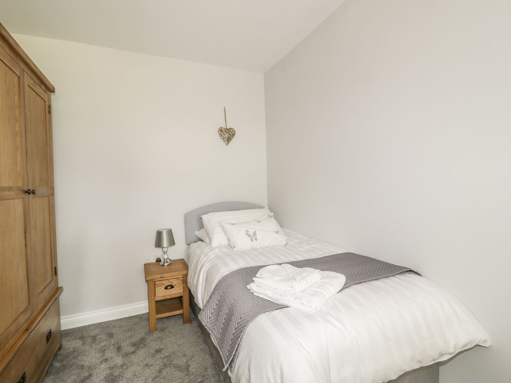 1 Leesrigg Cottages view 4