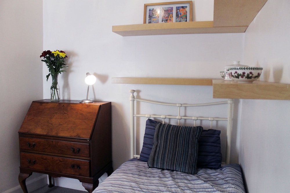 Silver Lining - Apartment Near Murrayfield view 5