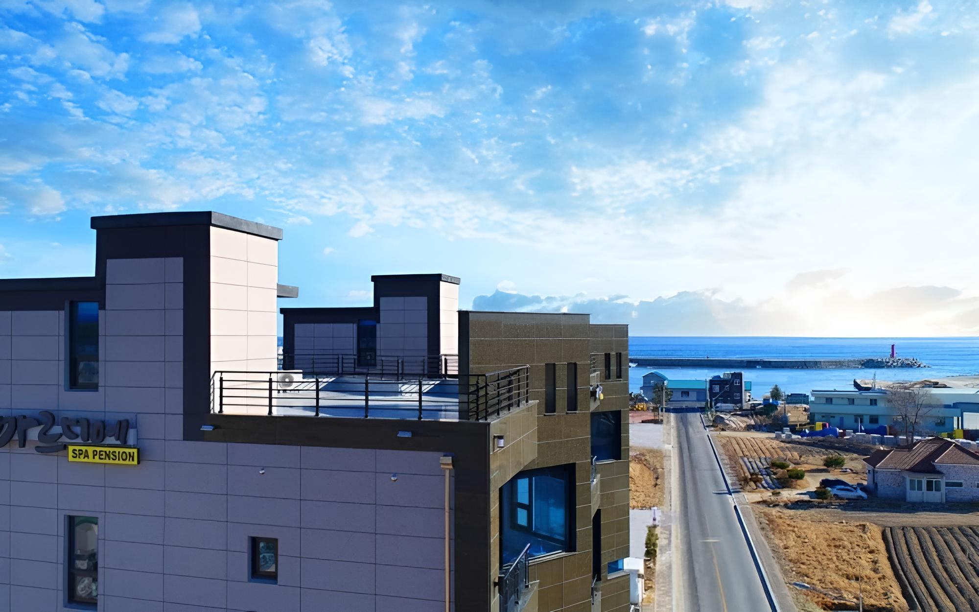 Gangneung Cardie Pension view 2