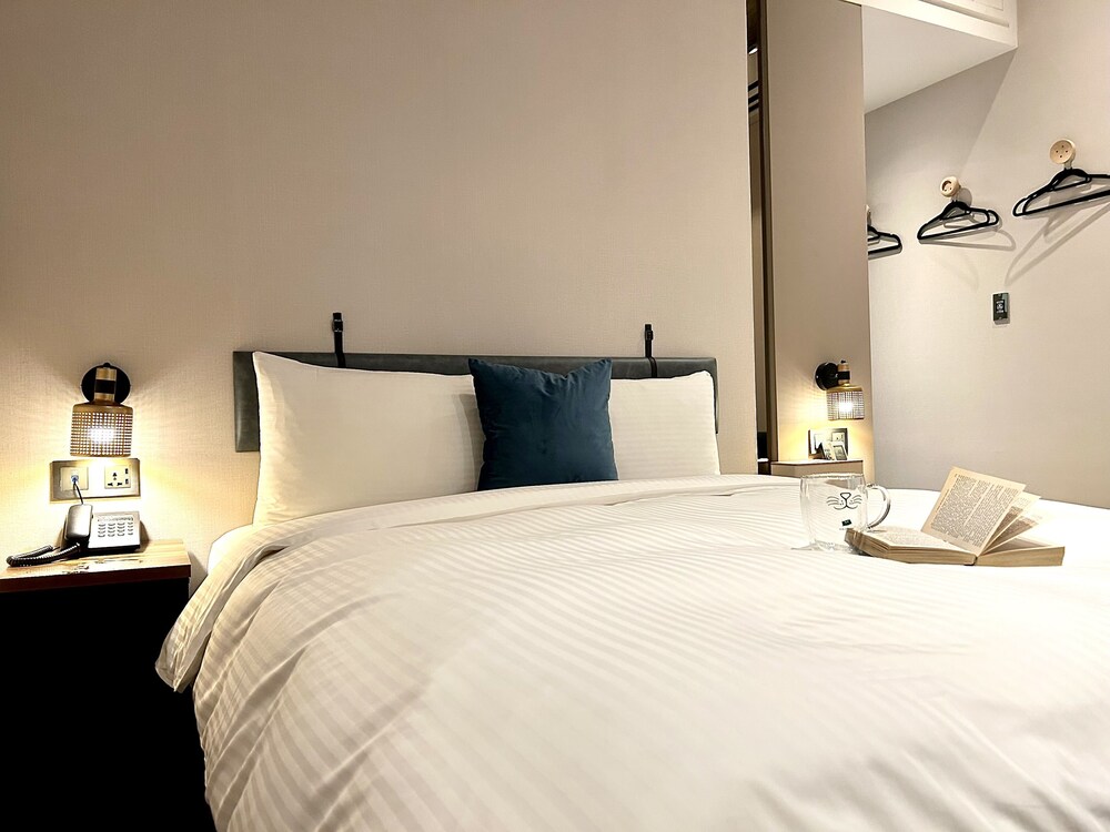 Fun Stay Inn Ximen