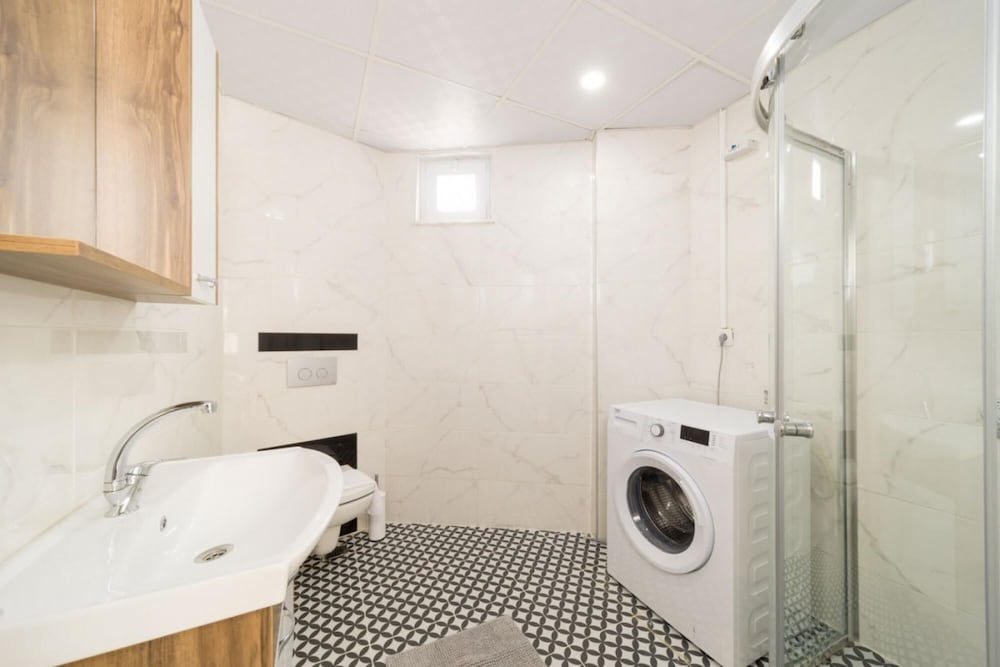 Cozy and Modern Apartment in Muratpasa Antalya