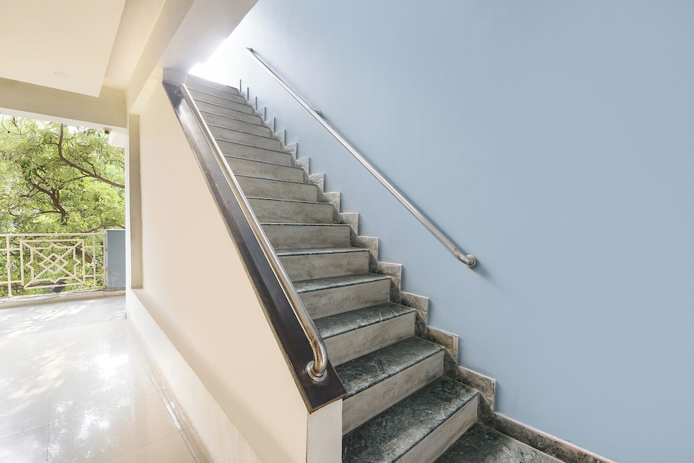 Fabhotel Surajkund Residency