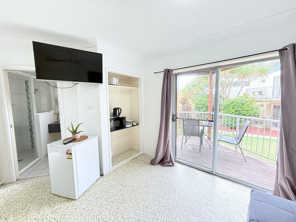 Emu Park Beach Resort