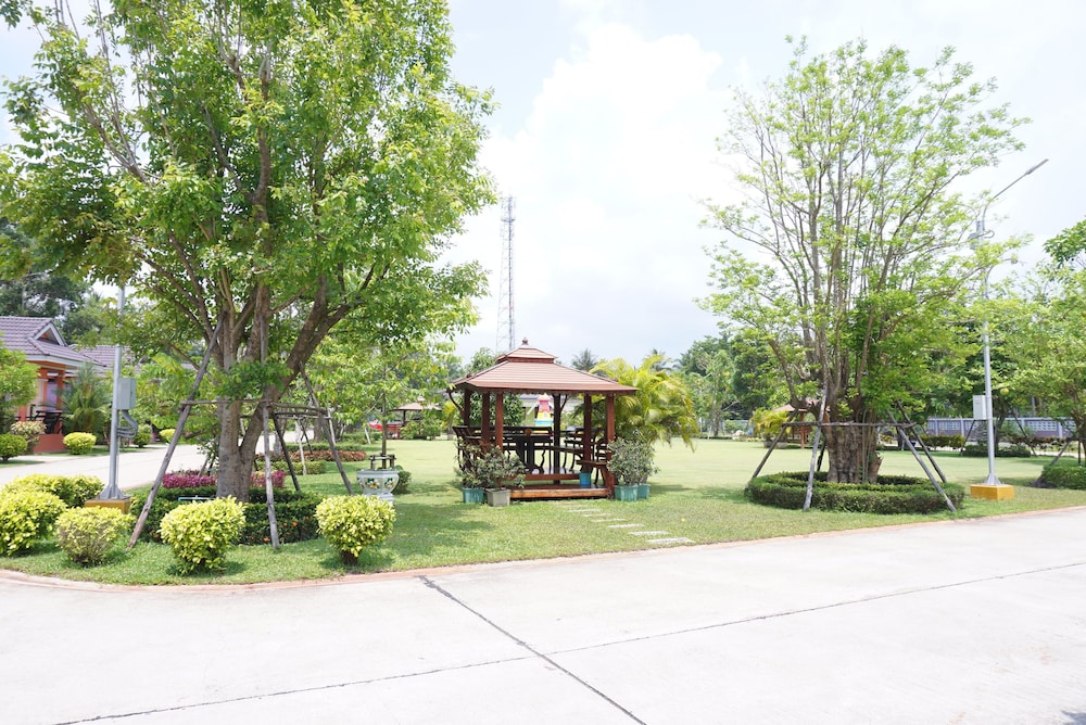 Aranya Resort
