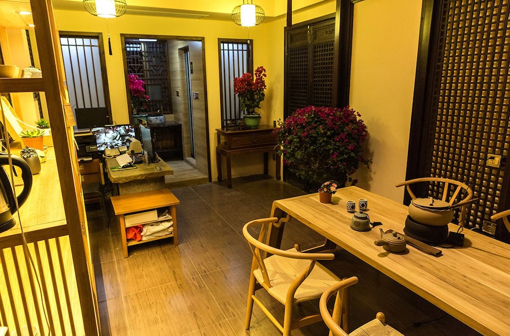 FTYS Hostel