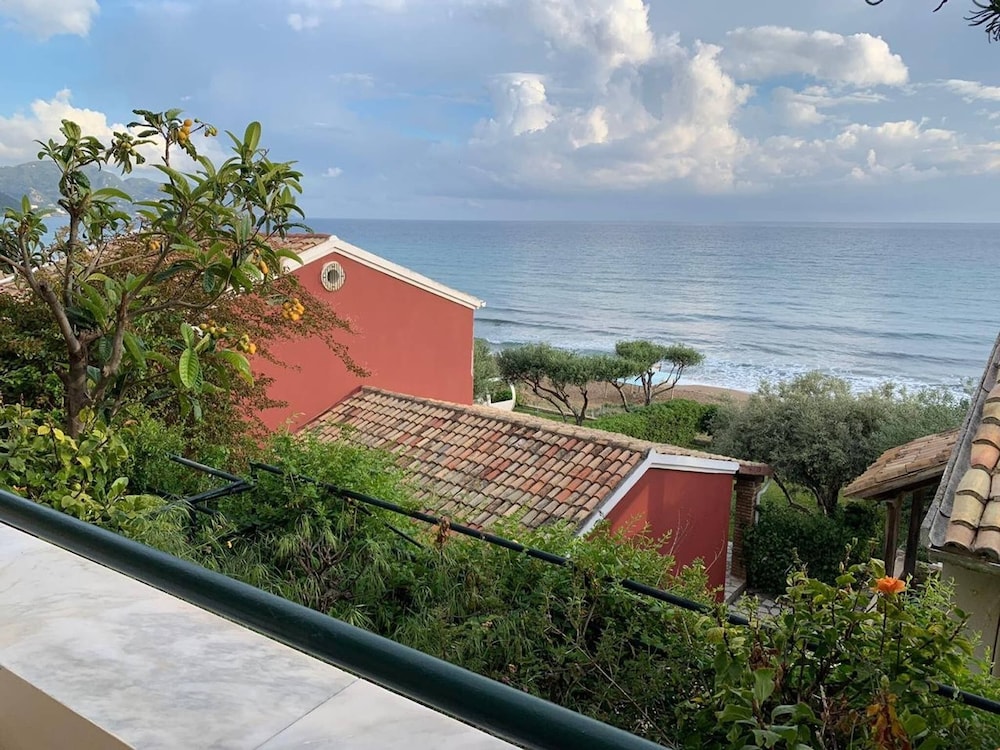Glyfada Two Floors Maizonette Aa2 62 view 2