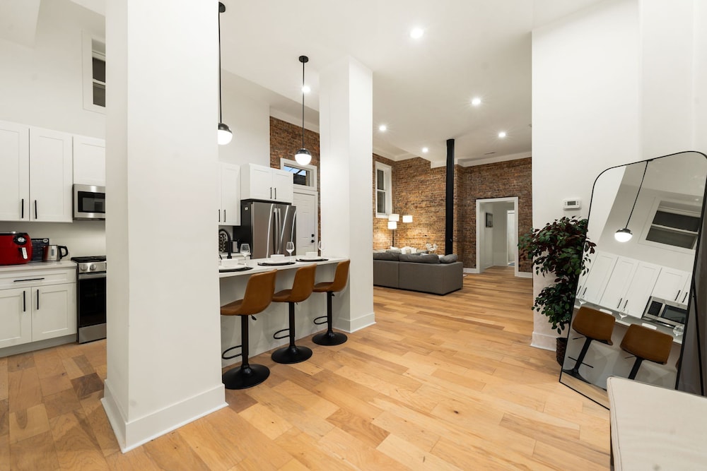 New West Town Listing
