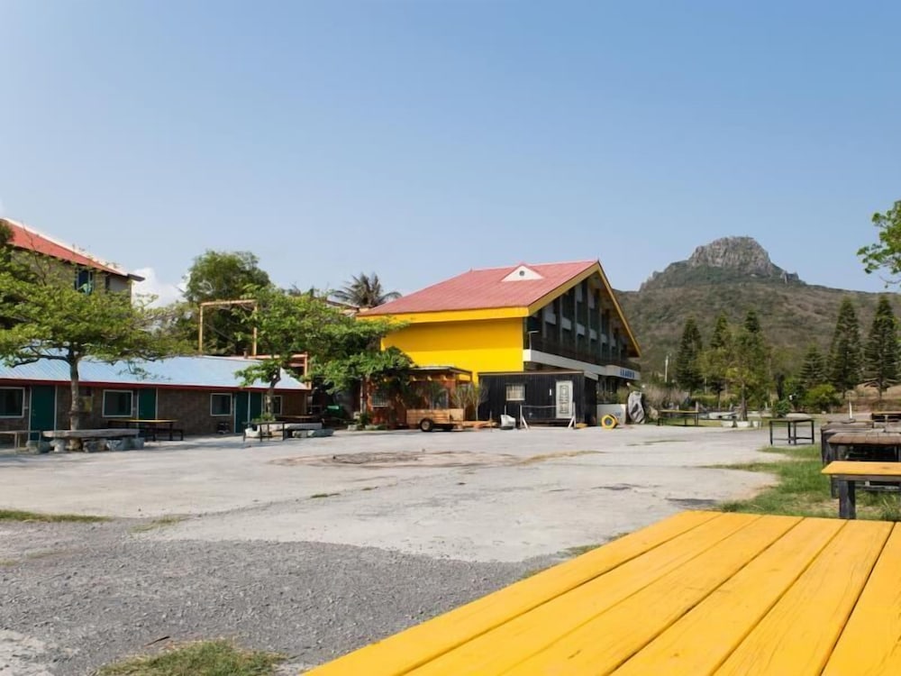 Kenting Dajianshan Wilderness Bungalow
