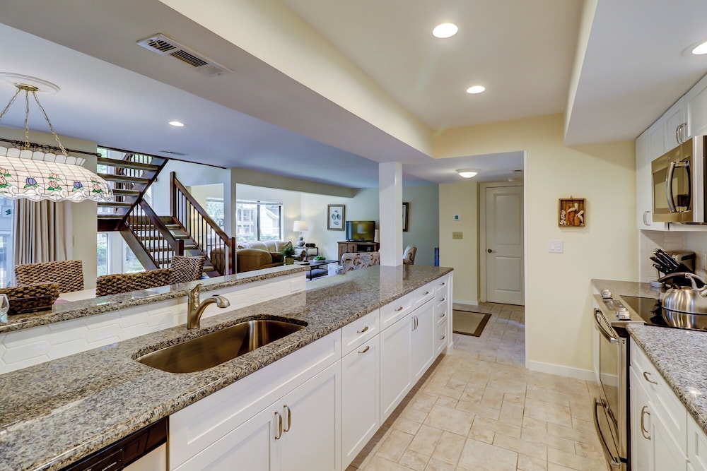 2447 Inland Harbour at The Sea Pines Resort