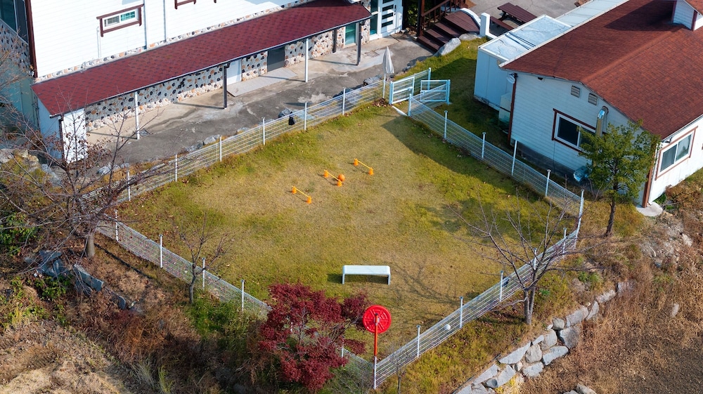 Ganghwa Aboha Pet-friendly Pension