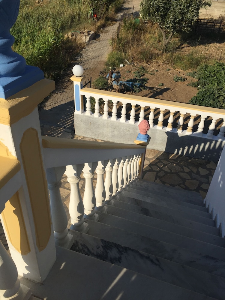 Villa de Elesia view 3