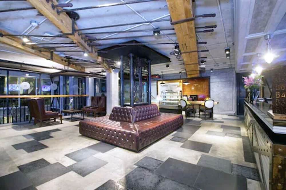 Pattaya Modus Beachfront Resort