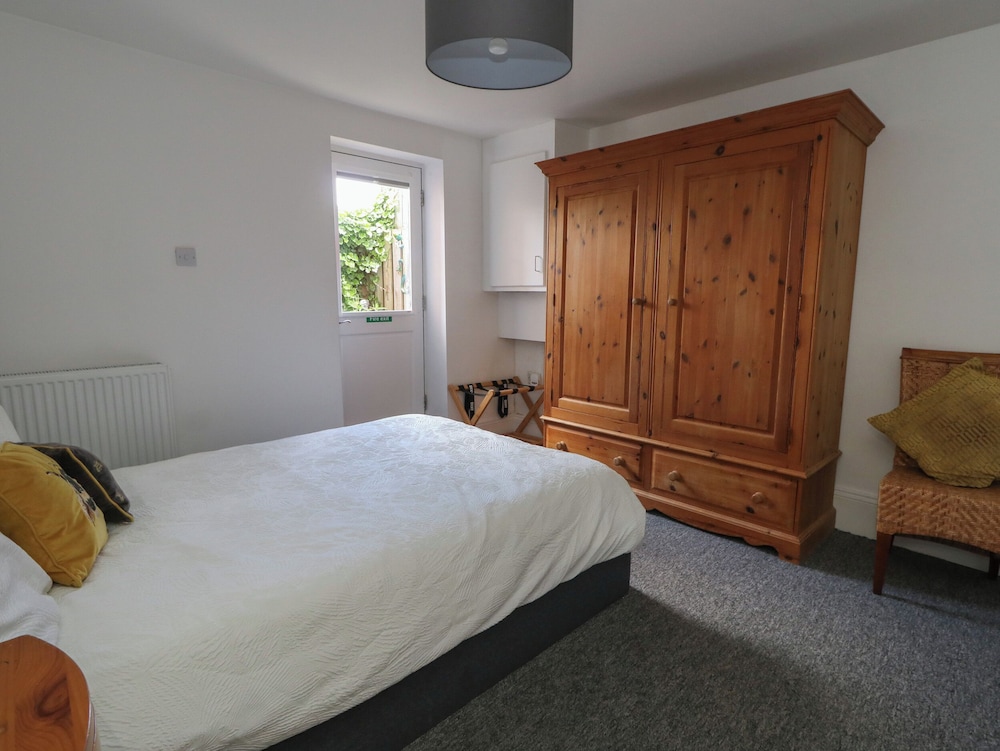 Flat 1 - Sandbanks