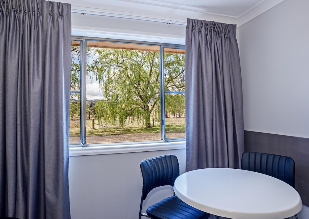 Bushmans Motor Inn