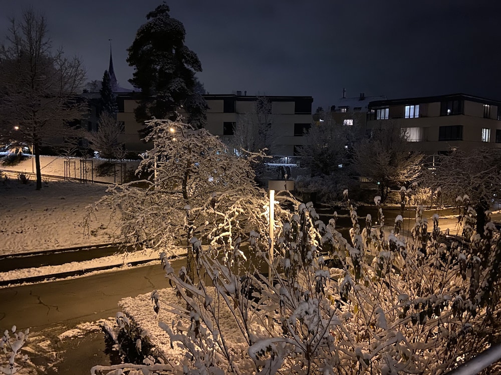 K190 - 2BDR Apartment close to Zurich Airport