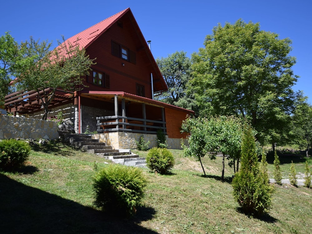 Cozy Holiday Home in Kvarner with Outdoor Hot Tub