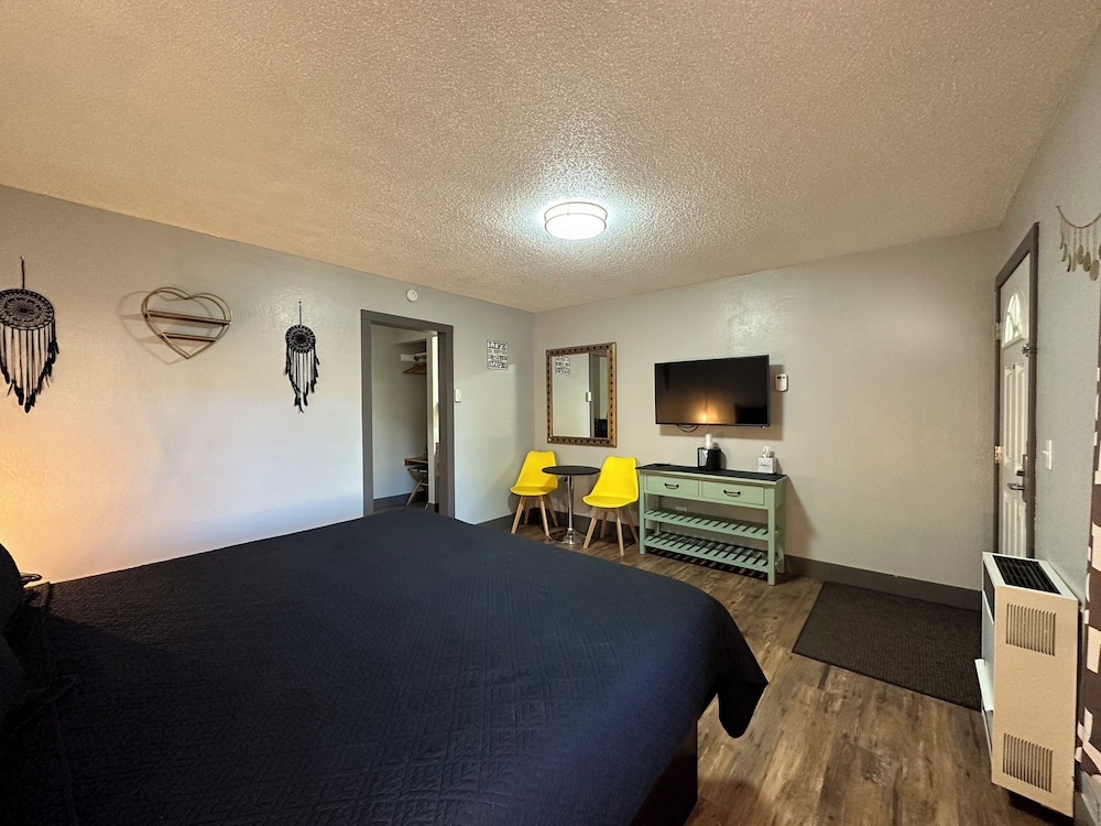 Lake Tahoe Vacations - Lake Ridge Hotel - Property Image 25