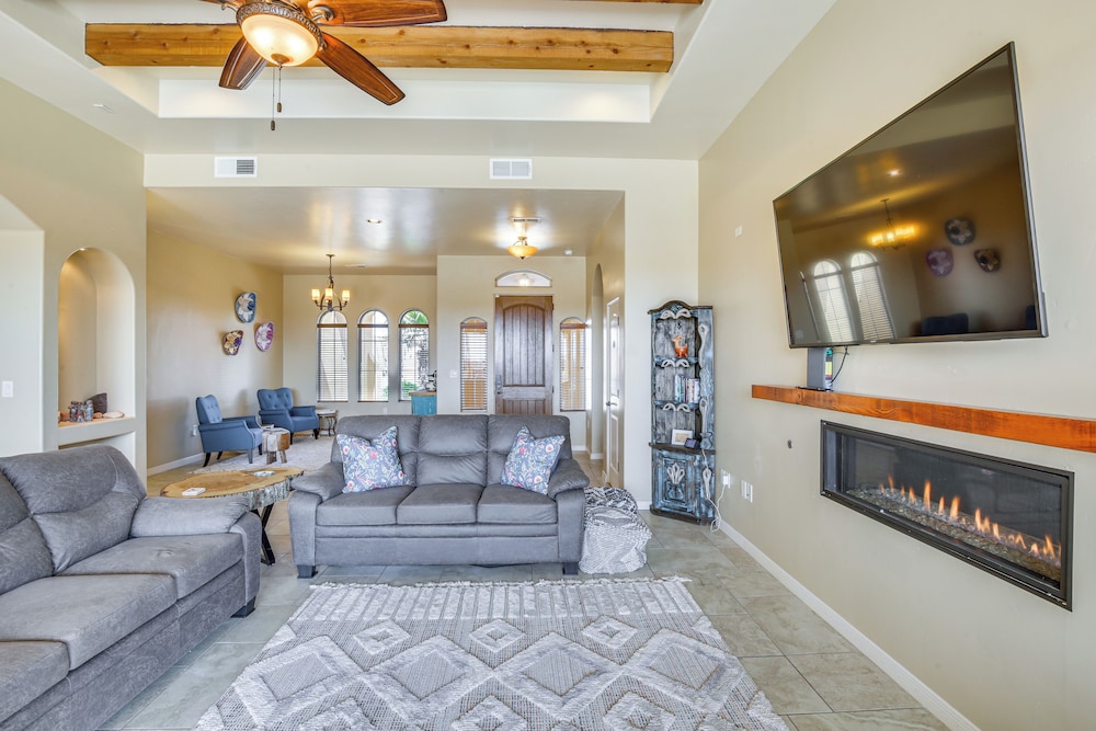 Unique Las Cruces Home w/ Patio + Gas Grill! view 2