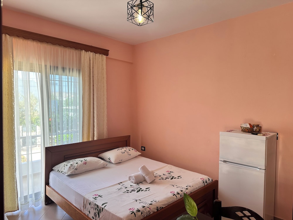 Apartments Meleqi